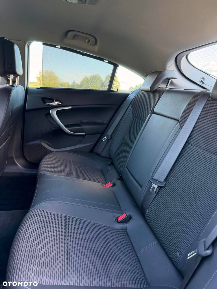 Opel Insignia 1.6 T Cosmo - 9
