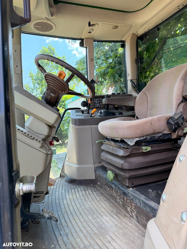 John Deere 6220 - 7