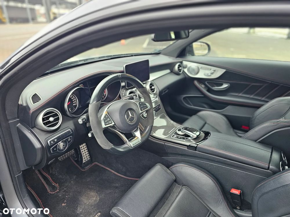 Mercedes-Benz Klasa C AMG 43 4Matic 9G-TRONIC - 16