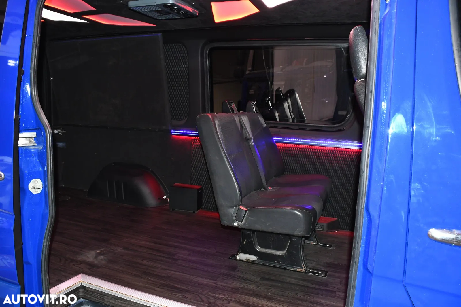 Mercedes-Benz sprinter - 9
