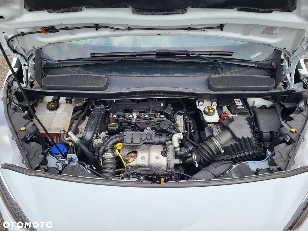 Ford Transit Connect - 16