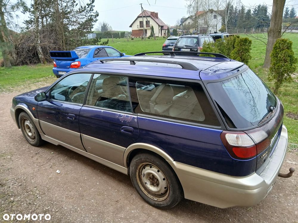 Subaru Outback - 3