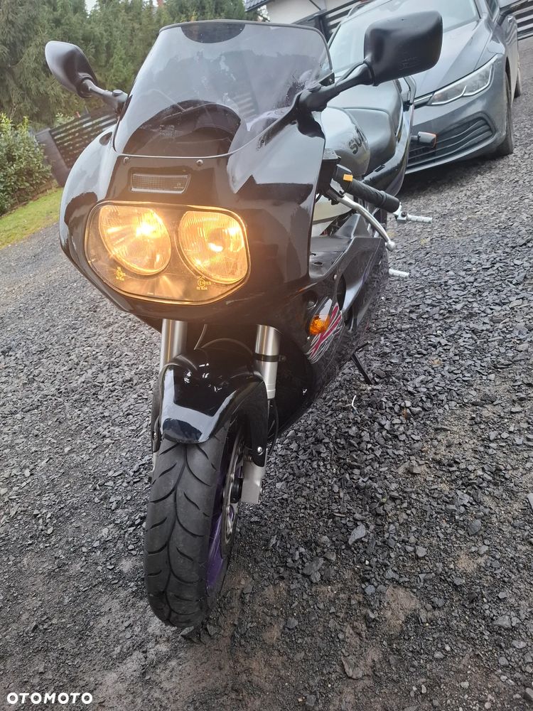 Suzuki GSX-R - 3