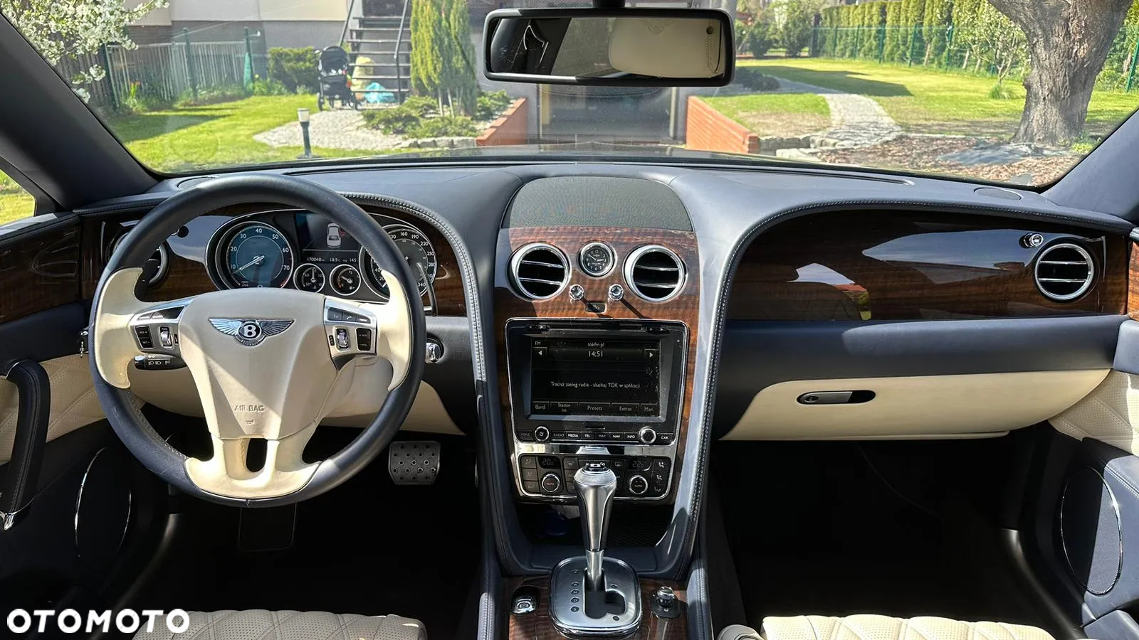 Bentley Flying Spur V8 - 17