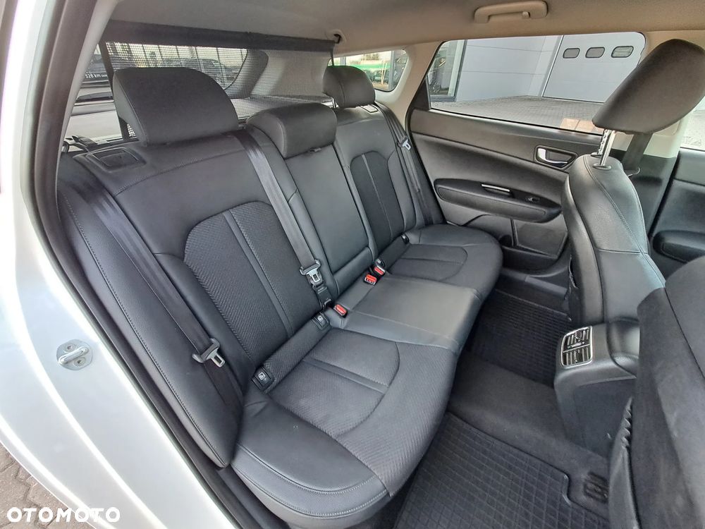 Kia Optima 1.6 T-GDI L DCT - 39