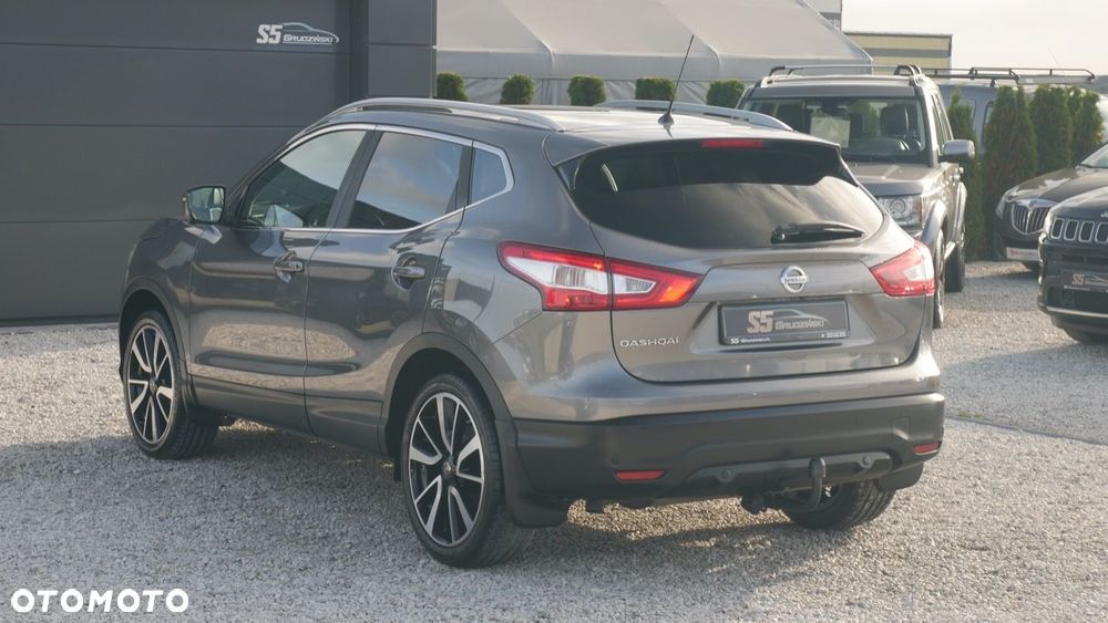 Nissan Qashqai - 5