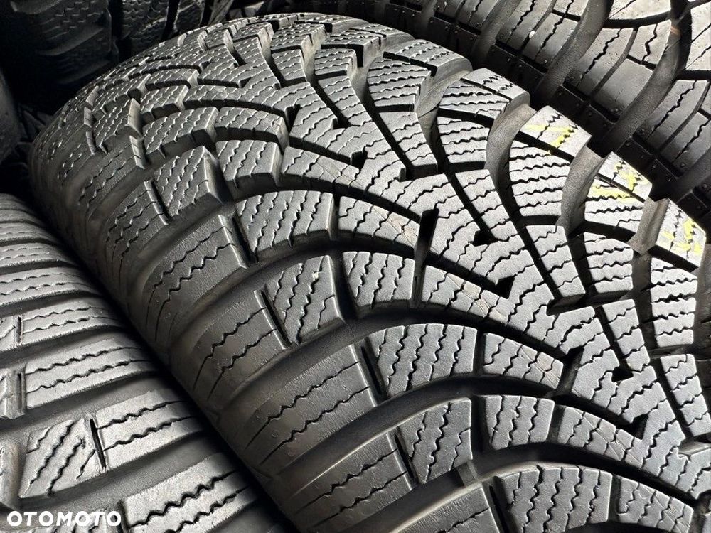 195/65r15 Goodyear UltraGrip 9_8mm_4szt_(56) - 5