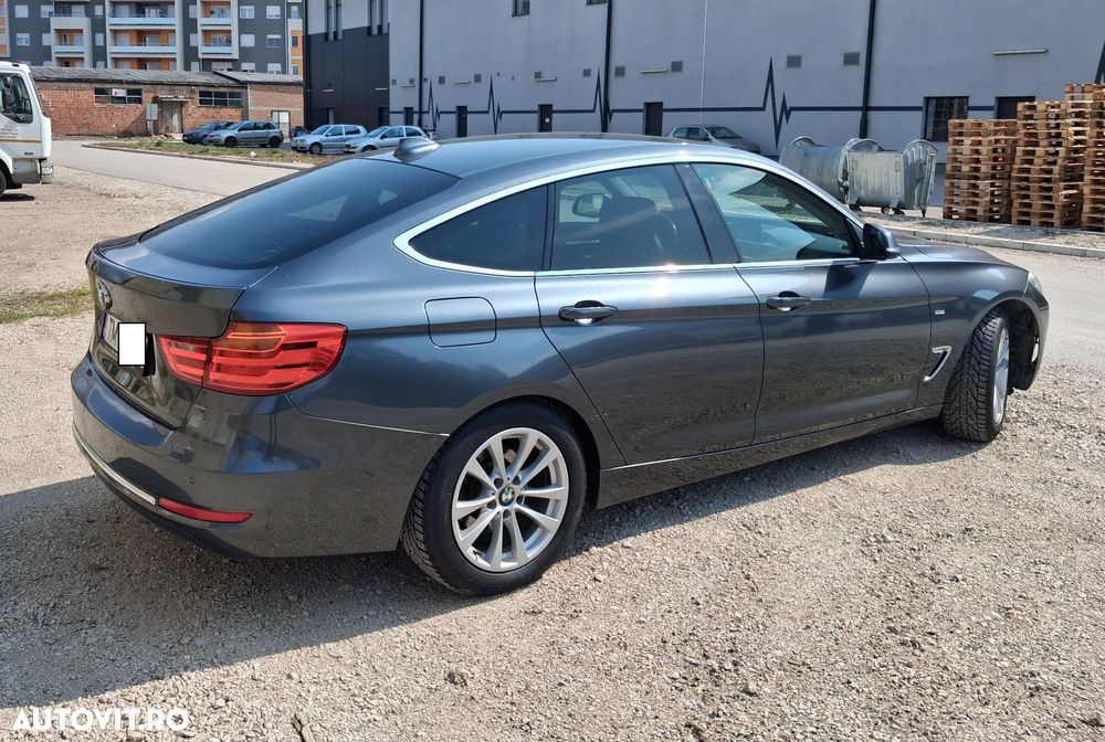 BMW Seria 3 320d Luxury Line - 4
