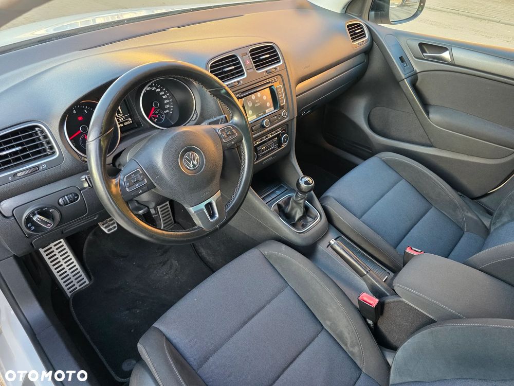 Volkswagen Golf 1.2 TSI BlueMotion Technology Style - 17
