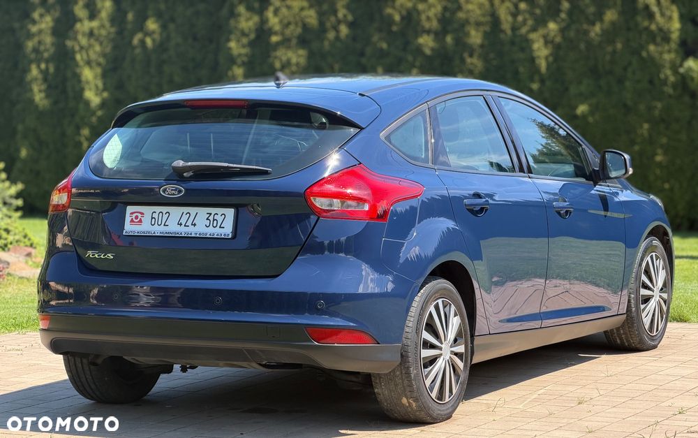 Ford Focus 1.6 Ambiente Start - 6