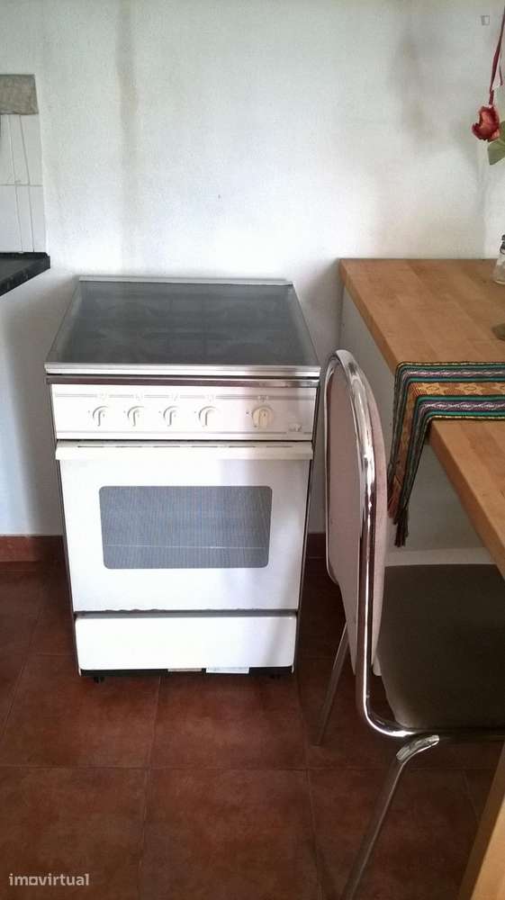 Apartamento com 2 quartos - localizado em Caxias Lisbon - Grande imagem: 3/12