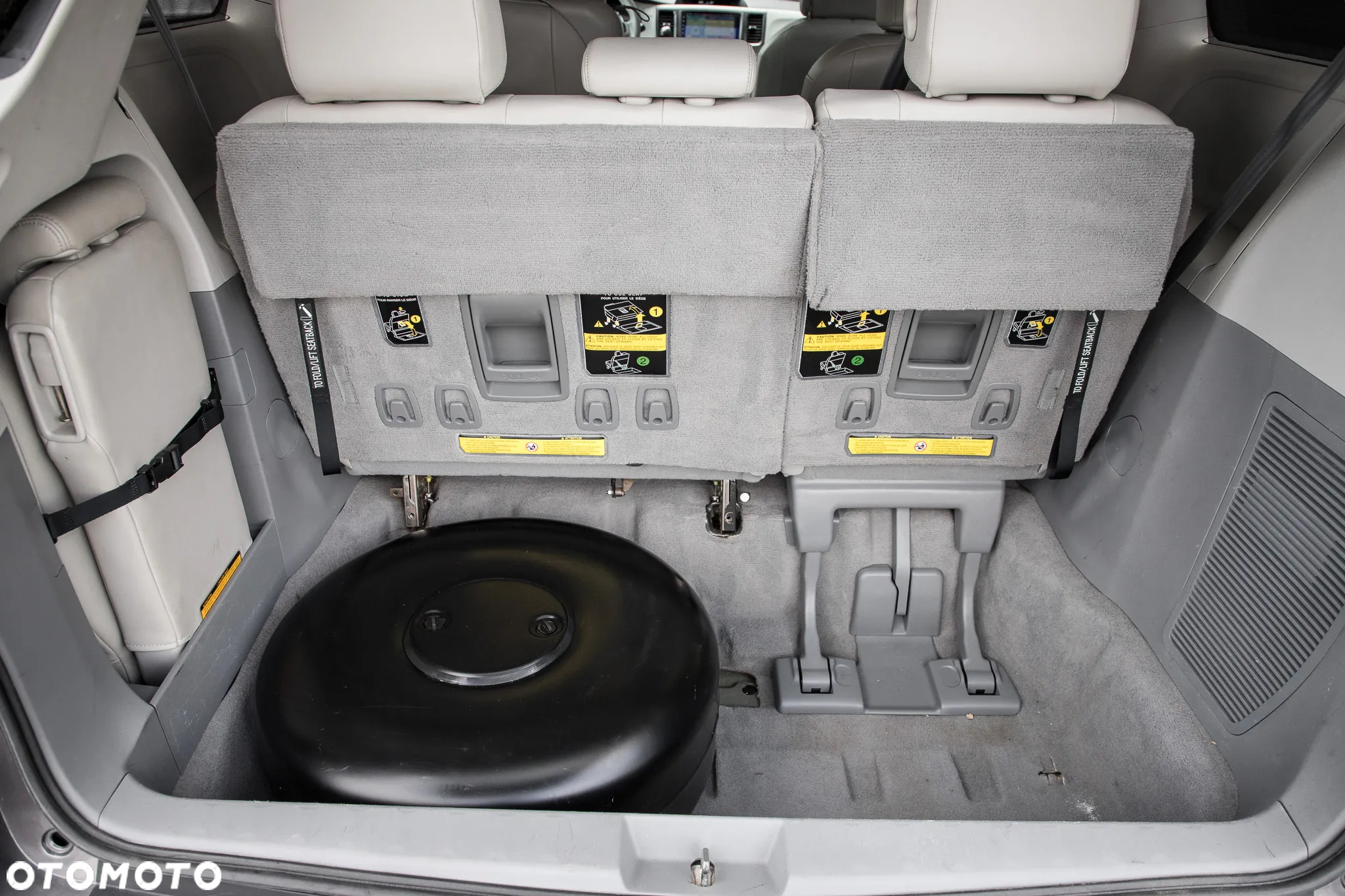 Toyota Sienna 3.5 V6 XLE AWD - 31