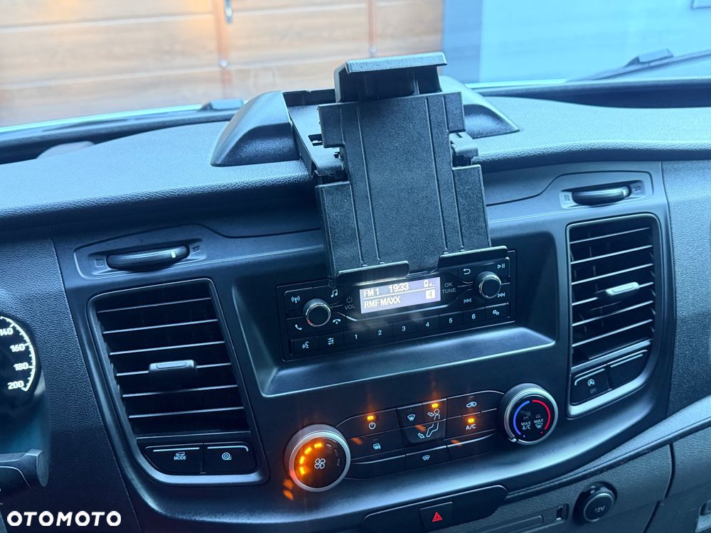 Ford Ford Transit 350 Plandeka 2.0 EcoBlue 170 KM – 2021r. – Bezwypadkowy – FV23% SALON POLSKA - PEŁNA HISTORIA SERWISOWA - ORYGINALNY PRZEBIEG - 25