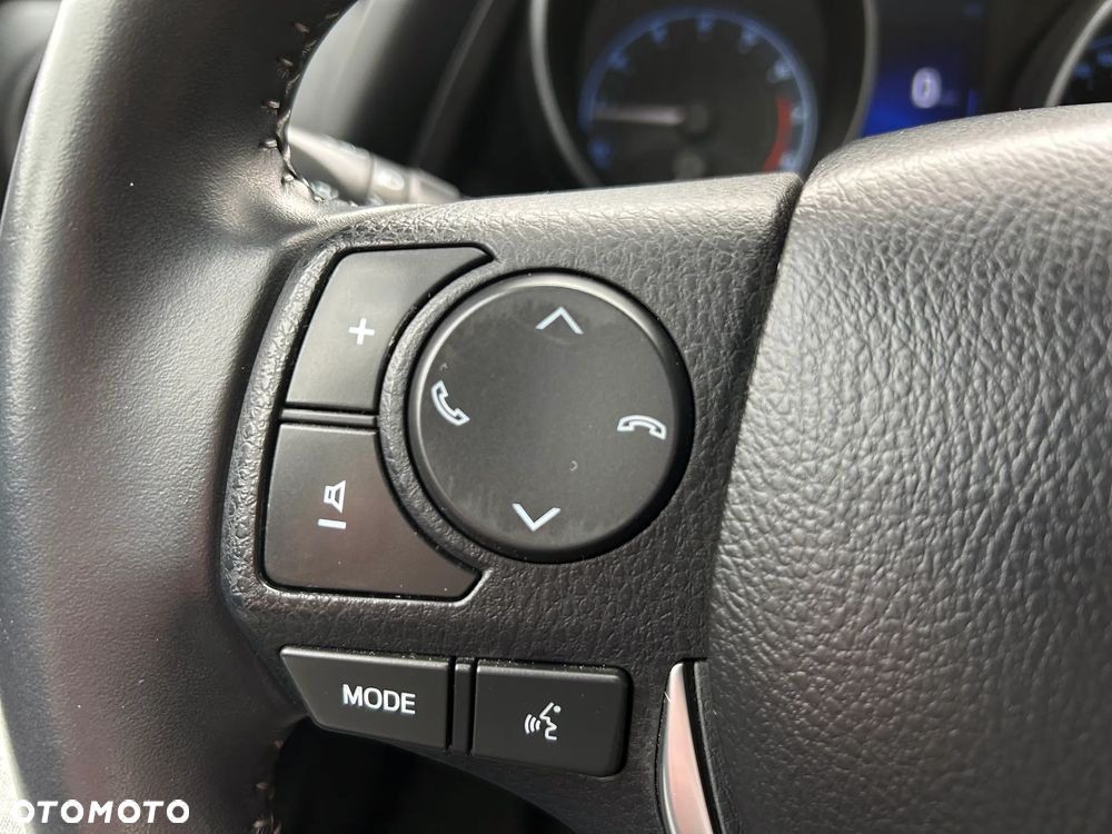 Toyota Auris 1.6 Comfort - 14