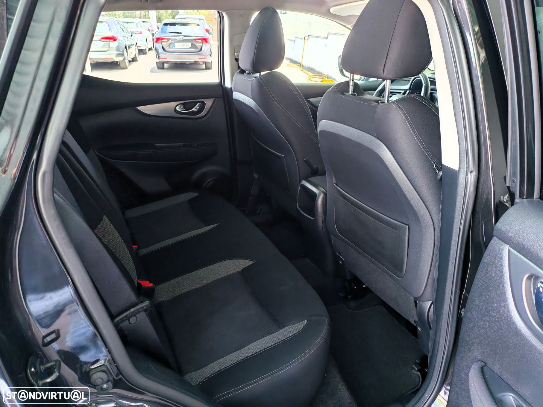 Nissan Qashqai 1.5 dCi Tekna - 13