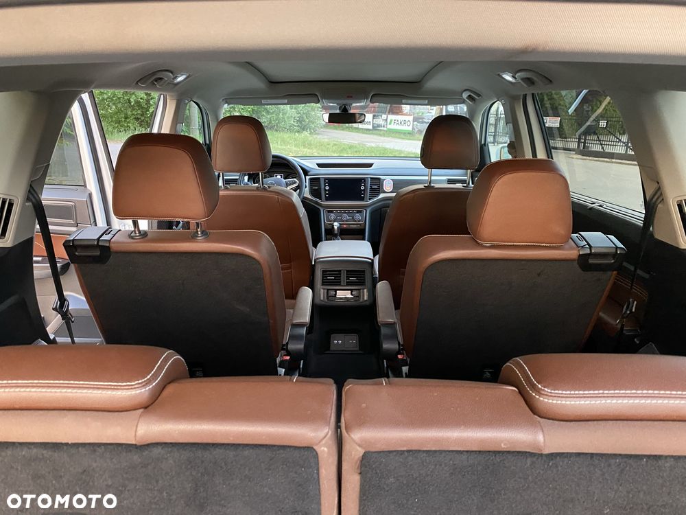 Volkswagen Atlas - 4