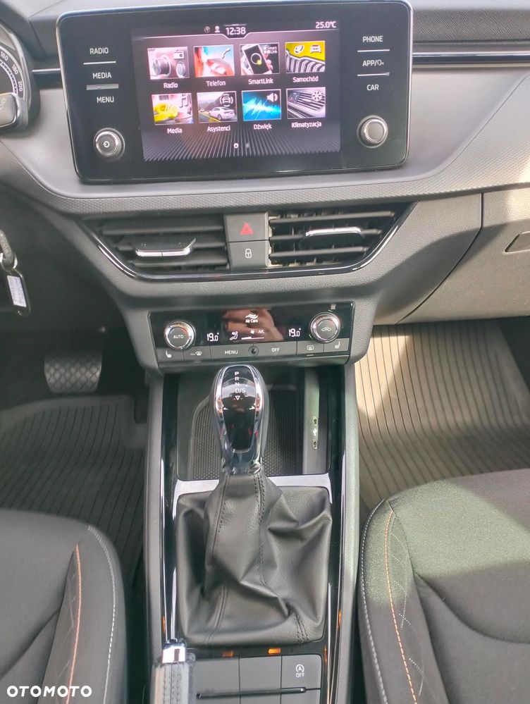 Skoda Scala 1.5 TSI Ambition DSG - 34