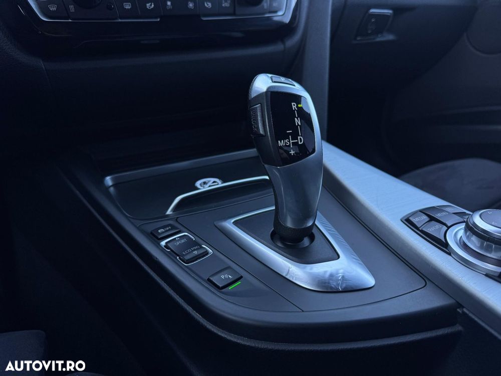 BMW Seria 3 - 18