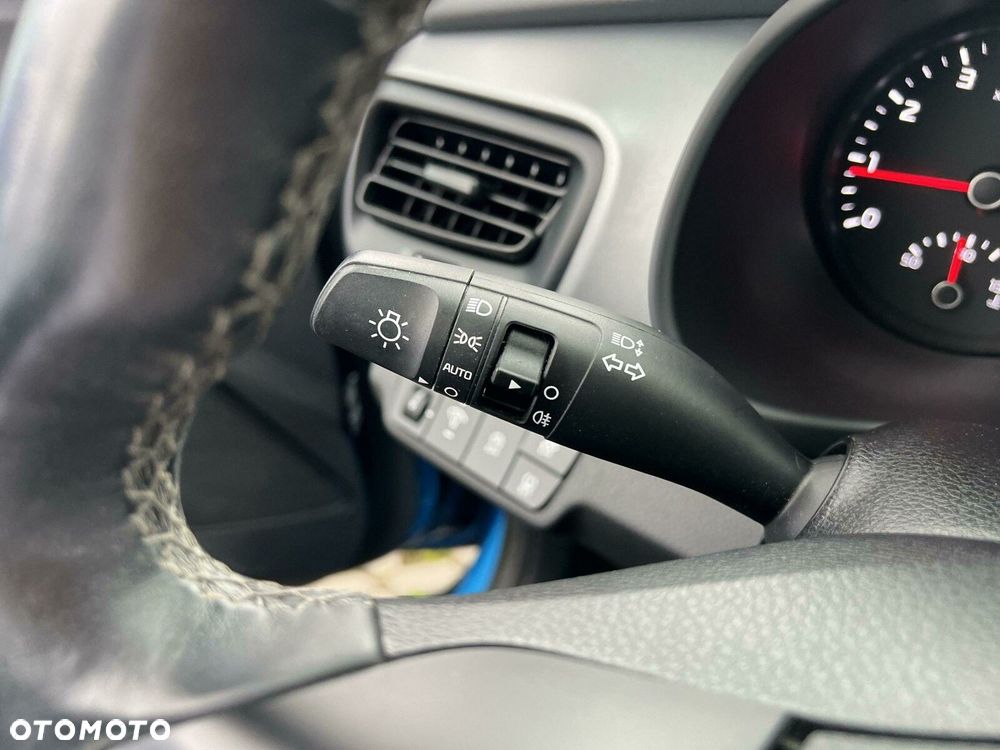 Kia Stonic - 15
