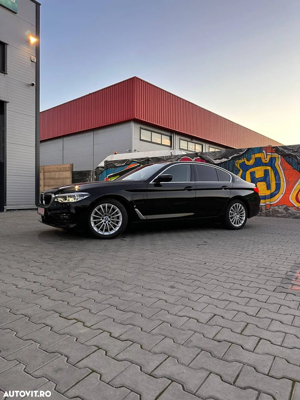 BMW Seria 5 530e AT PHEV - 3