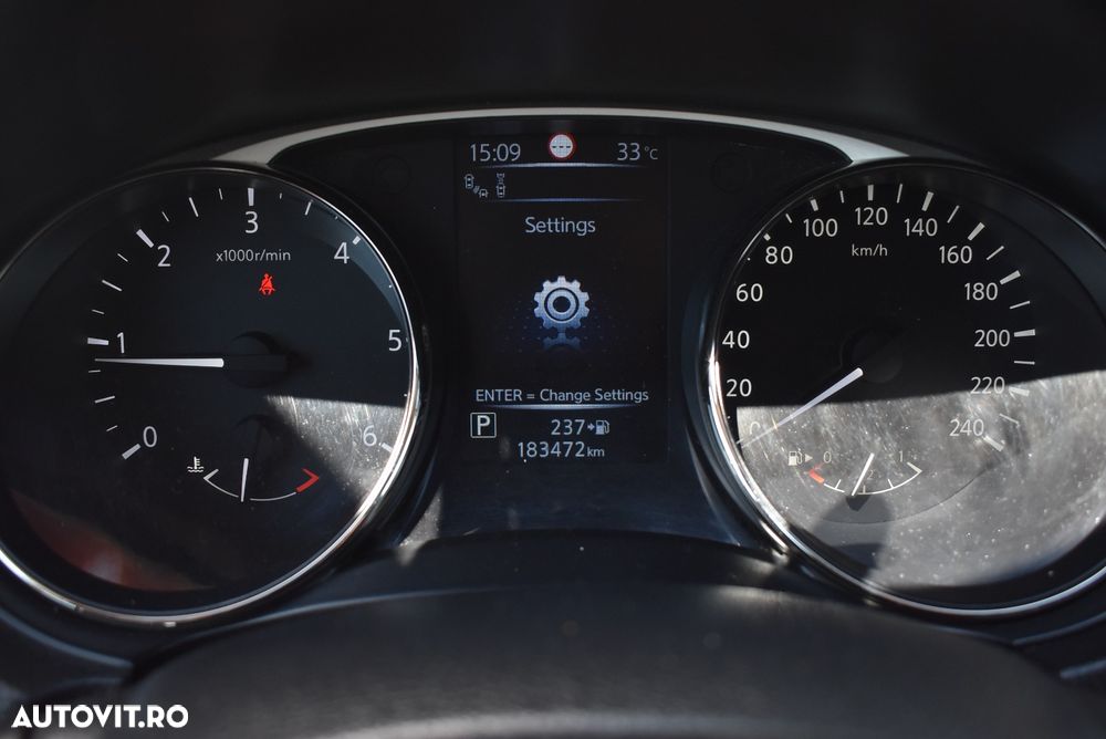 Nissan X-Trail 1.6L dCI Start/Stop XTRONIC Tekna - 11