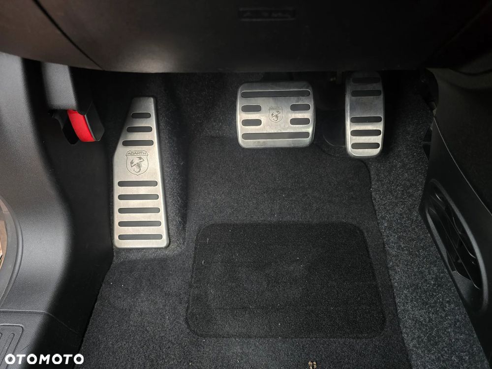 Abarth 595 1.4 T-Jet 16v Pista MTA - 34