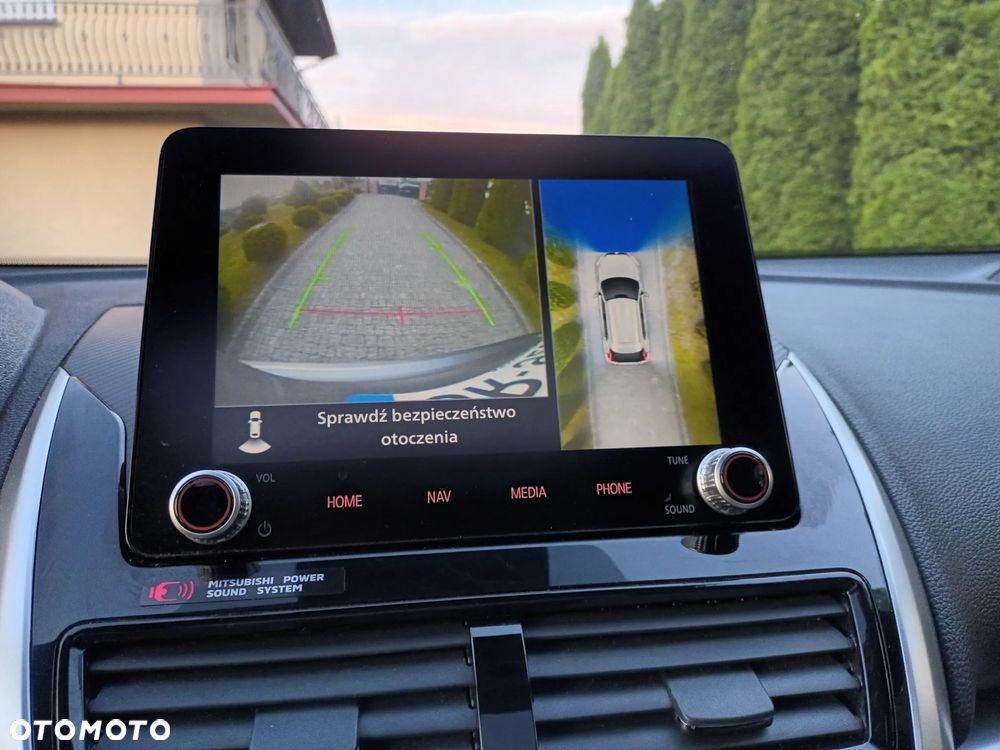 Mitsubishi Eclipse Cross 4WD Top - 23