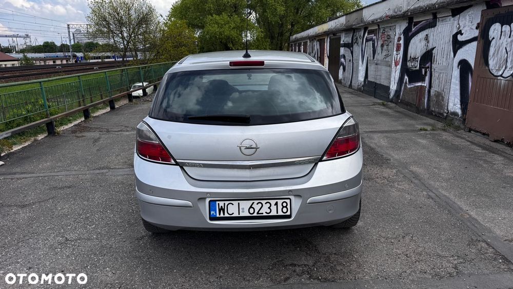 Opel Astra 1.7 CDTI Enjoy - 5