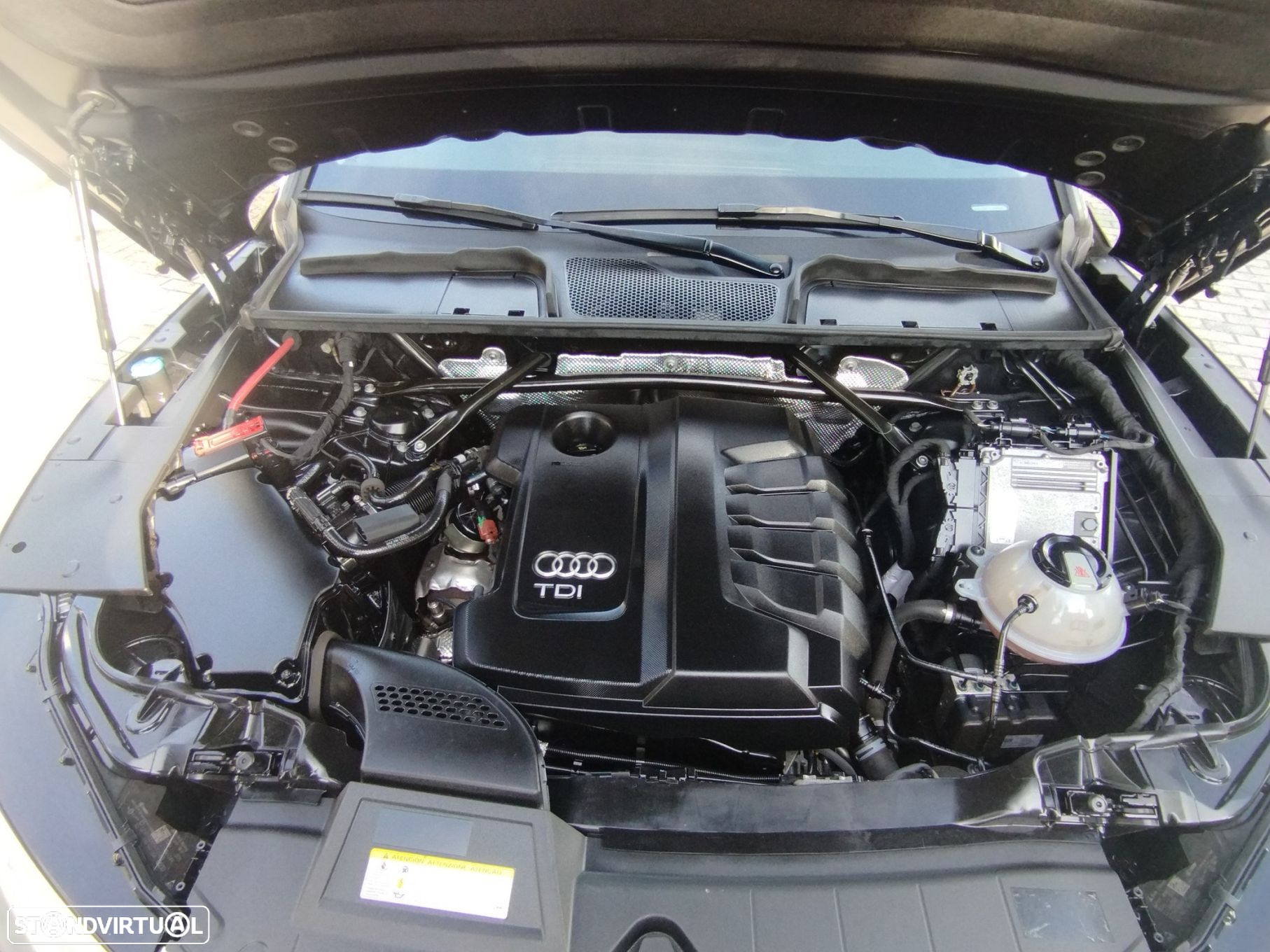 Audi Q5 2.0 TDi Advance - 18