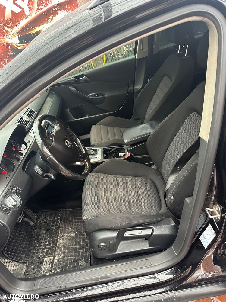 Volkswagen Passat 2.0TDI Sportline DPF DSG - 5