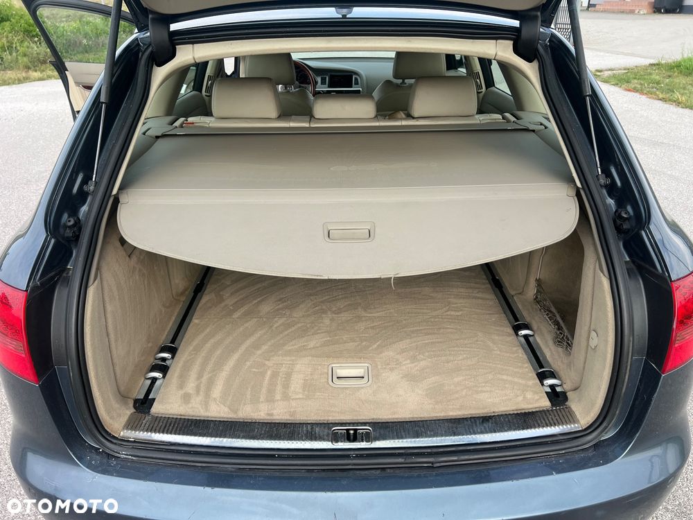 Audi A6 Avant 3.0 TDI DPF quattro tiptronic - 11