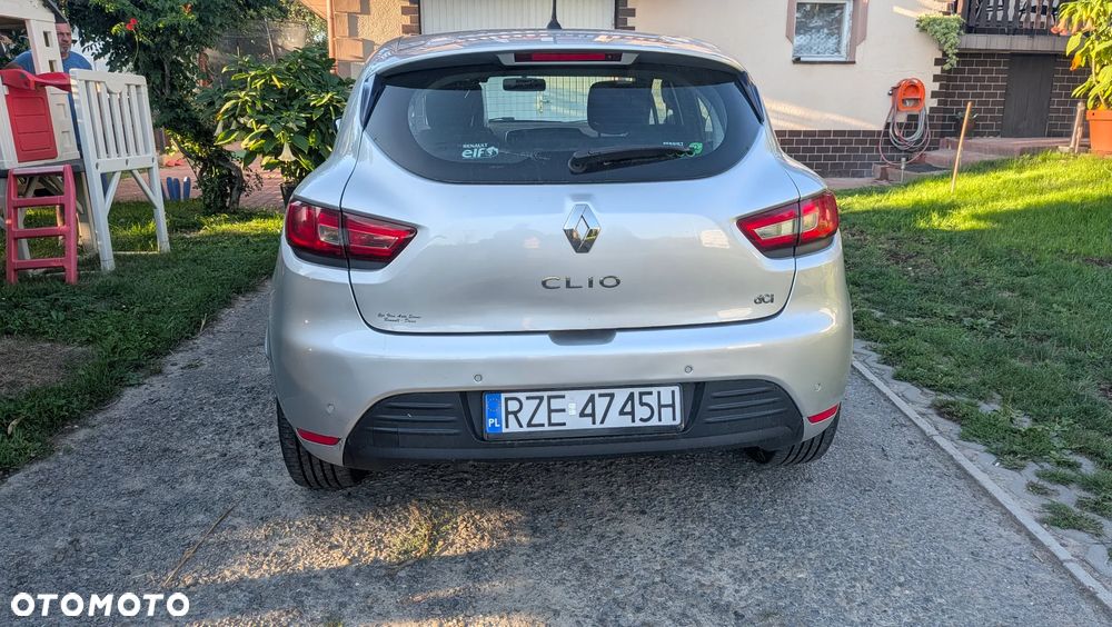 Renault Clio - 5