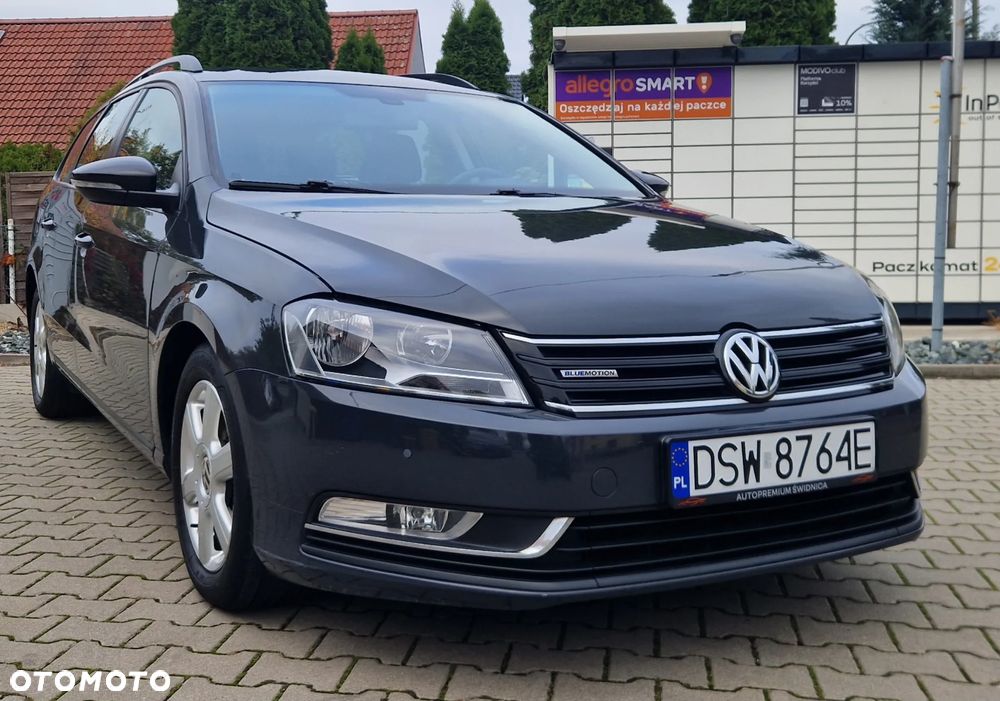 Volkswagen Passat 1.6 TDI Comfortline - 16