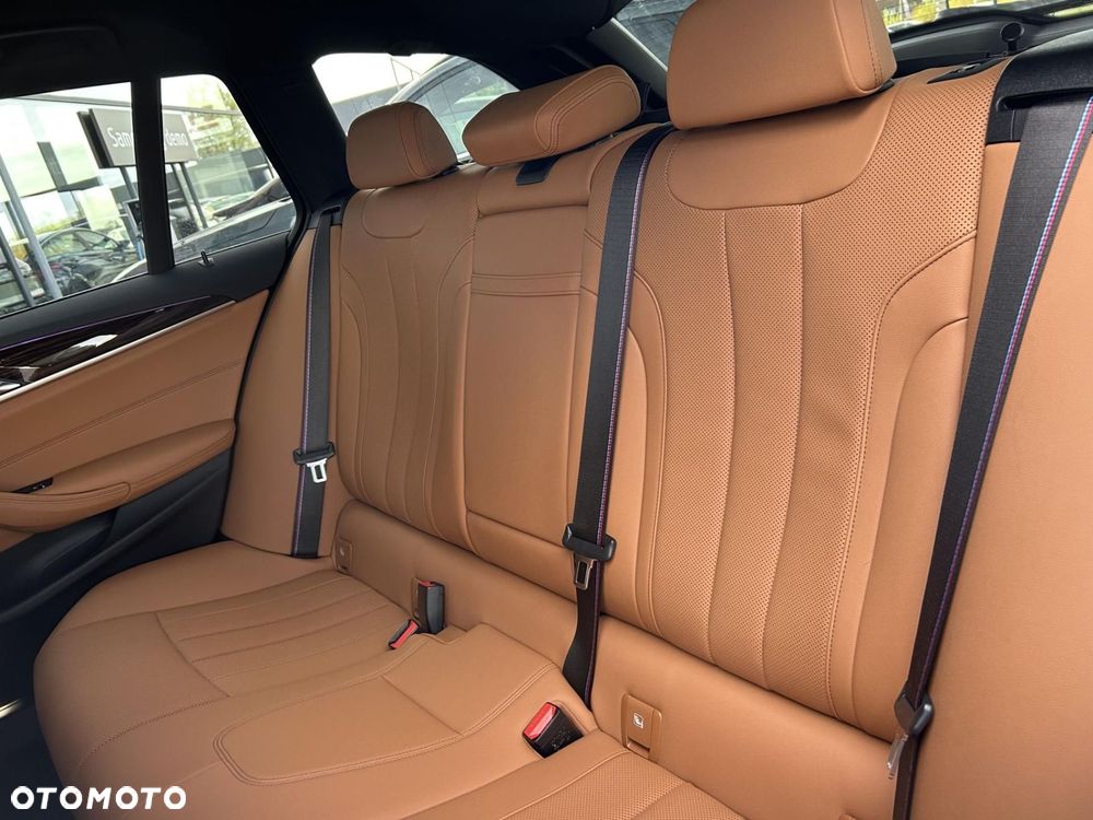 BMW Seria 5 - 18