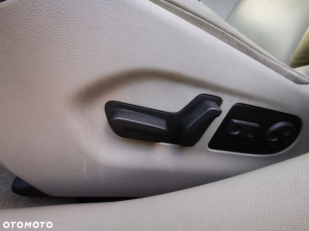Citroën C5 HDi 200 FAP Exclusive - 20