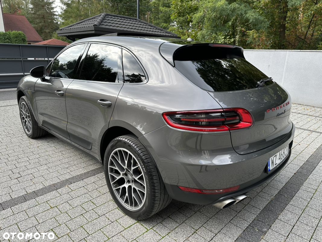 Porsche Macan S - 13