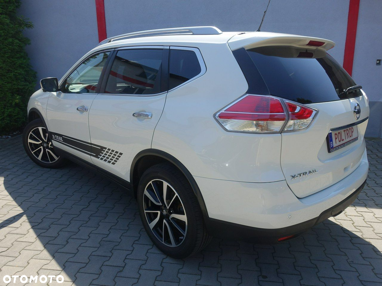 Nissan X-Trail 1.6 DIG-T N-Connecta 2WD - 8