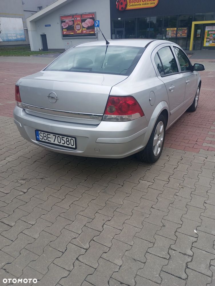 Opel Astra 1.3 CDTI Enjoy - 3