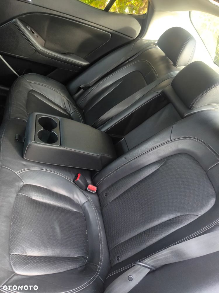Kia Optima 1.7 CRDi XL - 14