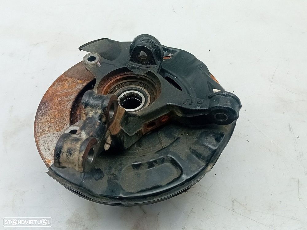 Manga de eixo frente esquerda TOYOTA Yaris (_P13_) - 2