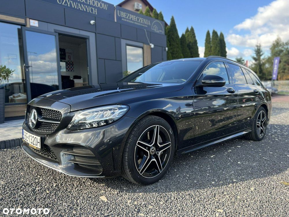 Mercedes-Benz Klasa C 300 T 9G-TRONIC Night Edition - 4