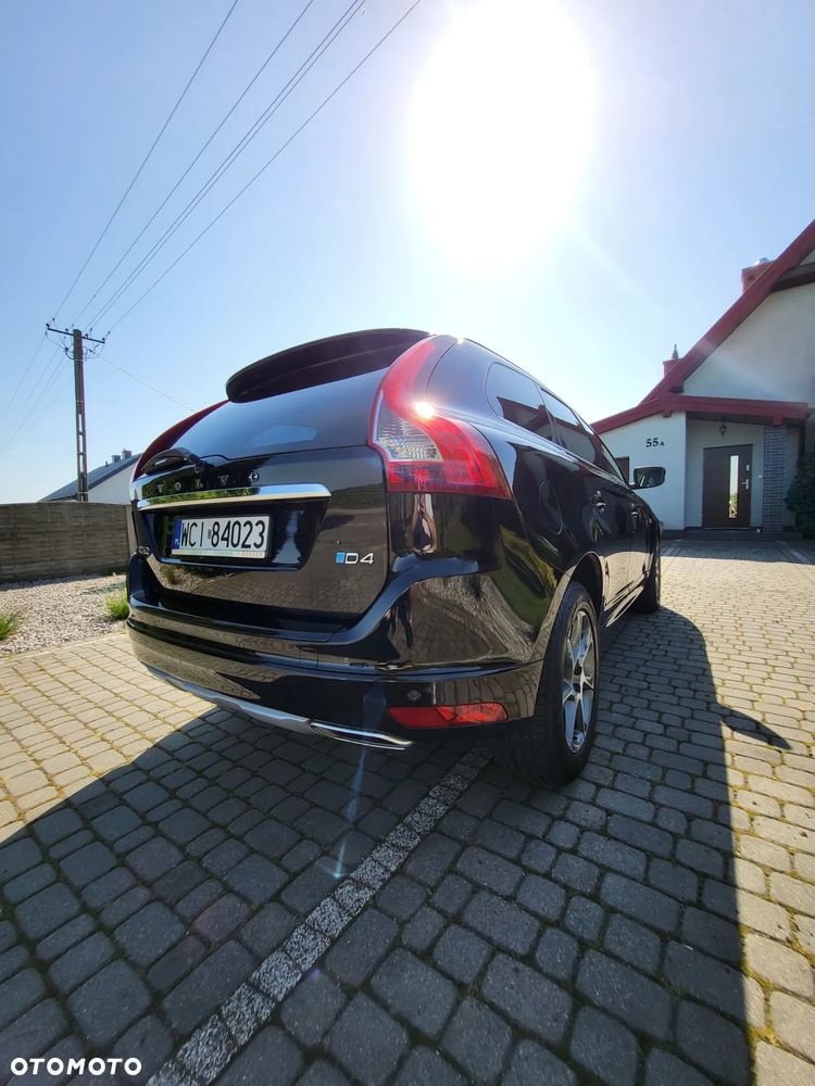 Volvo XC 60 D4 Drive-E Ocean Race - 2