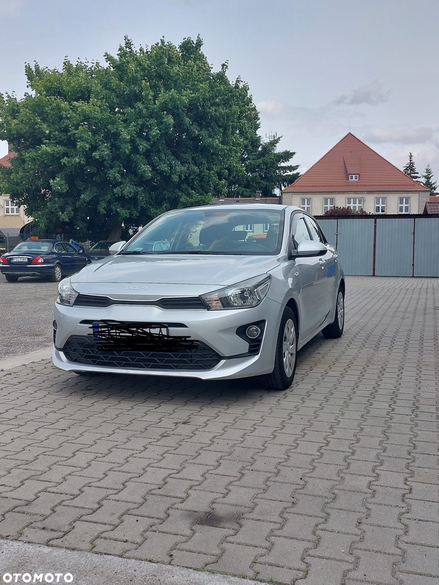 Kia Rio - 1
