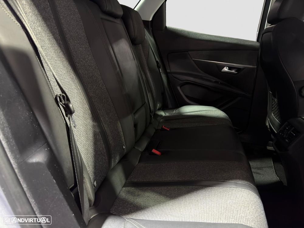 Peugeot 3008 1.2 PureTech Allure EAT8 - 16
