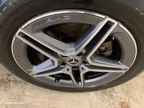 Mercedes-Benz GLA 220 d 4Matic 8G-DCT Edition AMG Line - 2