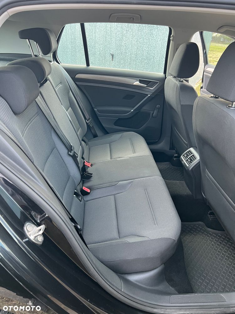 Volkswagen Golf 1.2 TSI BlueMot Comfortline - 18