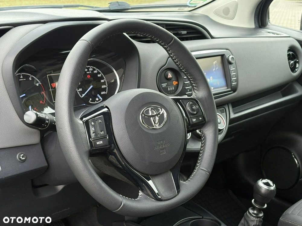 Toyota Yaris - 20
