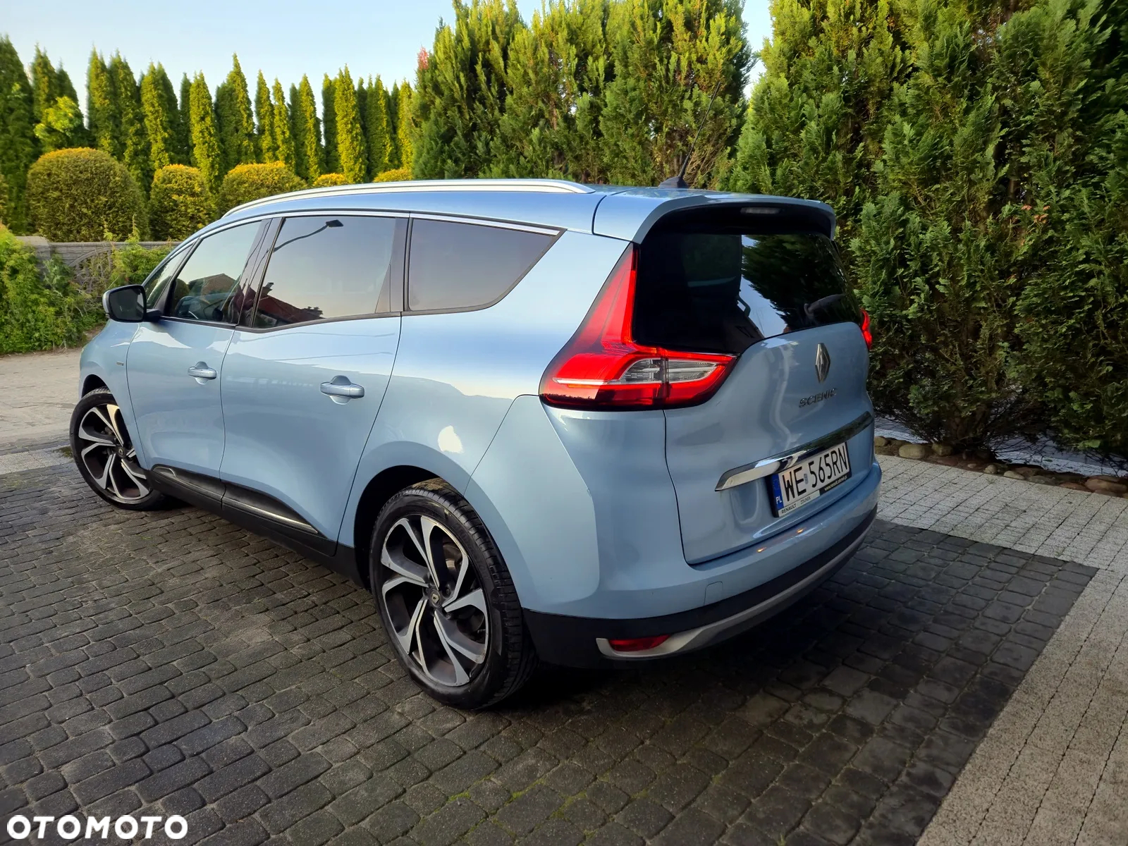 Renault Scenic 1.6 dCi Energy Bose Edition - 4