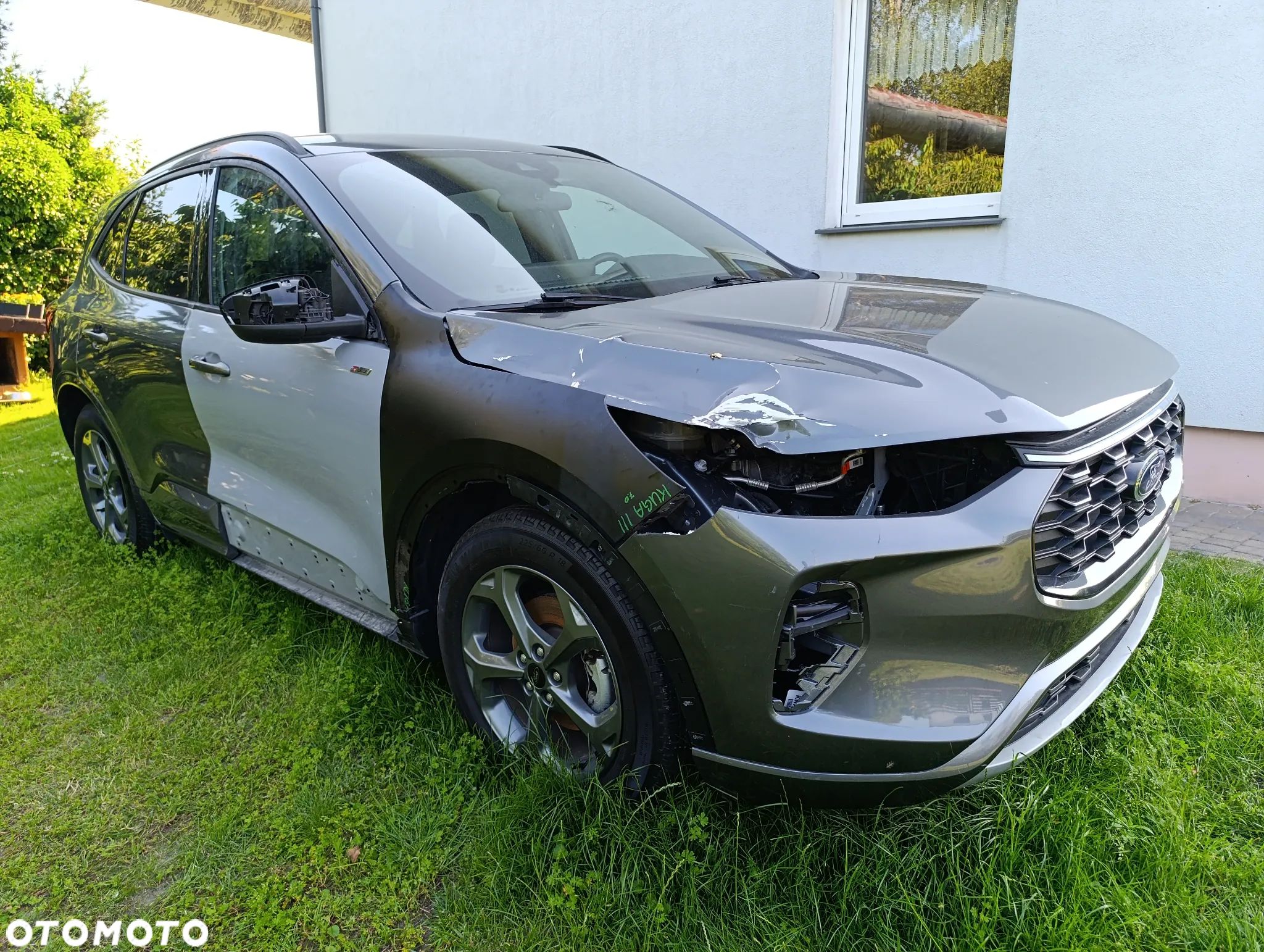 Ford Kuga 1.5 EcoBoost FWD ST-Line - 1