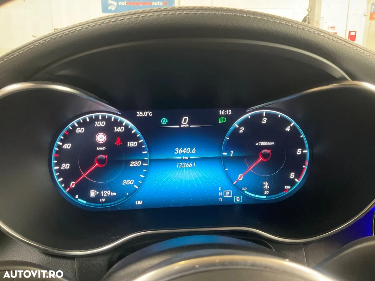Mercedes-Benz GLC 300 d 4MATIC - 16